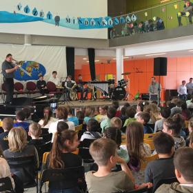 2019. 04. 04. Hangszerbemutató 1. sz. Ált. Iskola